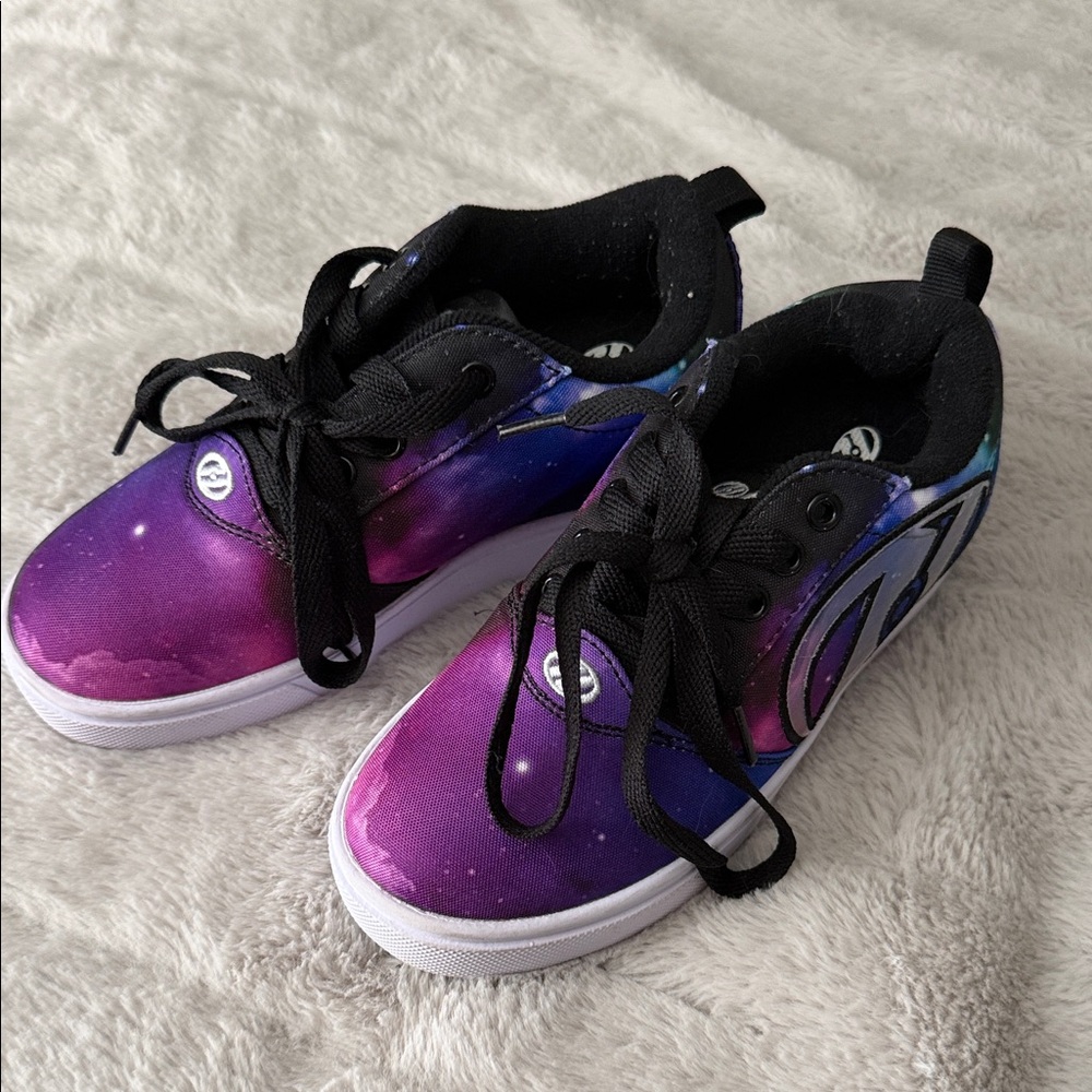 Heelys Pro 20 LG Skate Shoe - Little Kid / Big Kid - Galaxy, Youth Size 1 - Picture 2 of 6